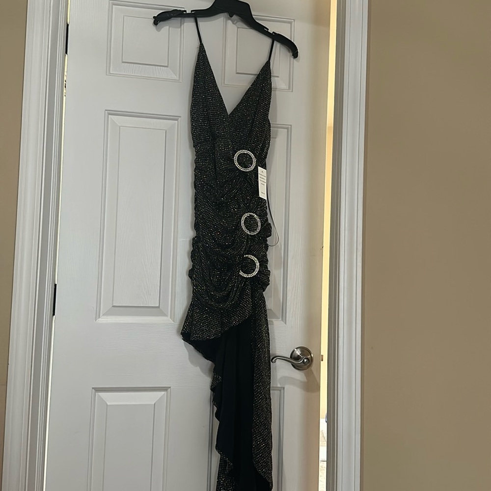 Never worn